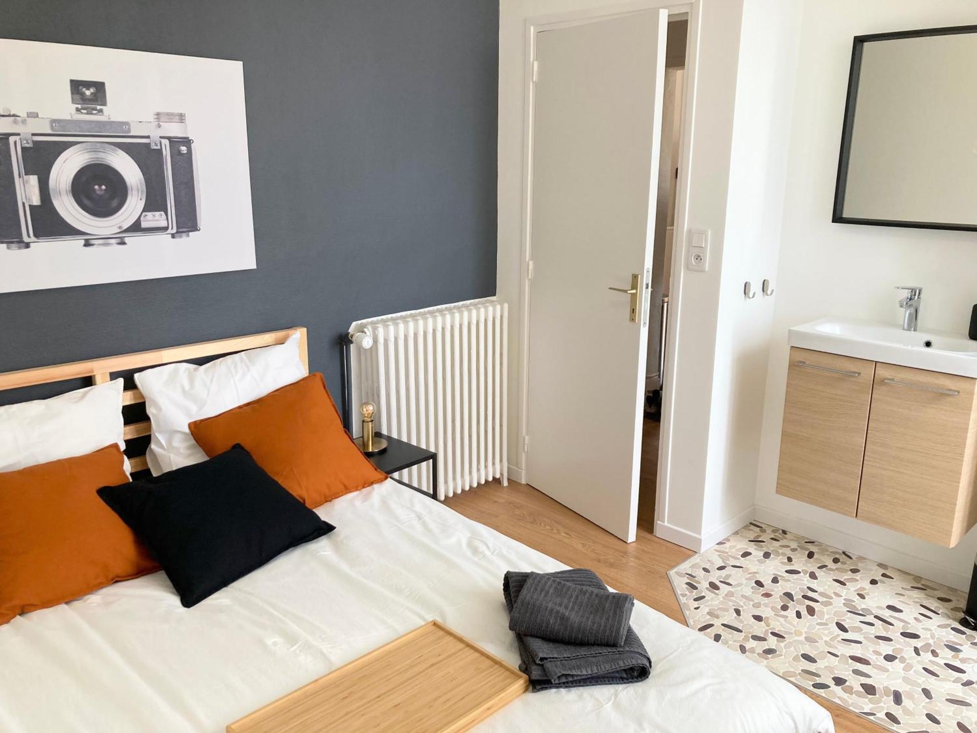 T2 Home Sweet Home Gare Wifi Parking Evreux Exterior photo